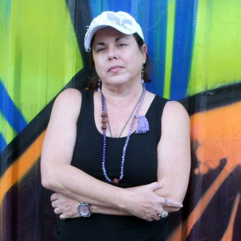 L Portrait Cropped (1)